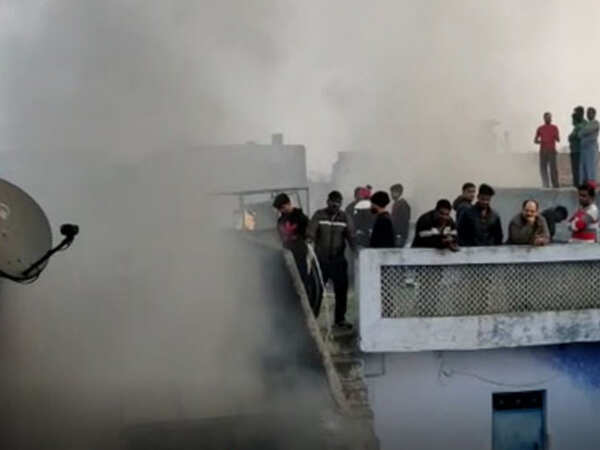 Last rites of Delhi fire victims performed in Samastipur, Muzaffarpur