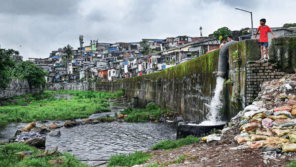 Have we learned nothing 20 years after 2005 floods? TOI travels along Mumbai's Mithi river