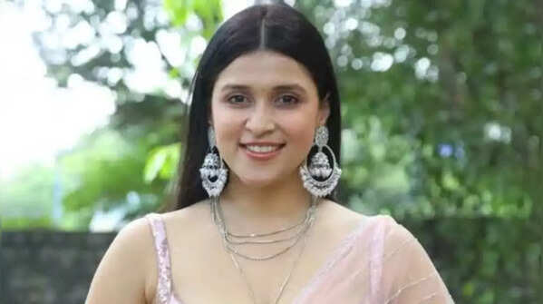 Mannara Chopra