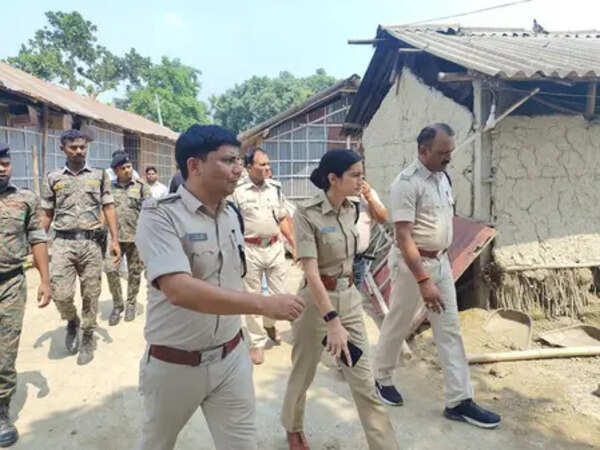 6 policemen hurt in Purnia attack