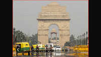 Delhi: No relief from heat, warns IMD 