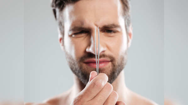 ​Why you should not pluck nasal hair