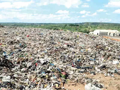 Mandur landfill contractor not paid for 2014 work