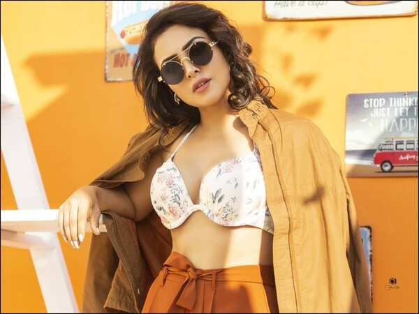 “Praying God to eradicate the virus from the world”: Nandini Rai talks about her quarantine activity and new hobbies
