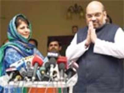 J&K: PDP-BJP announce alliance; Mufti to be CM