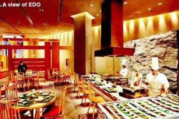 Delay in salary, truant tips pinch restaurant employees & their families