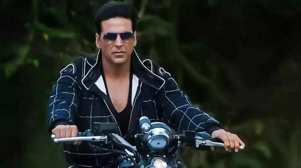 Akshay Kumar – Martial Arts Master & Chef