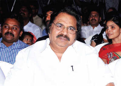 Director Dasari Narayana Rao dead