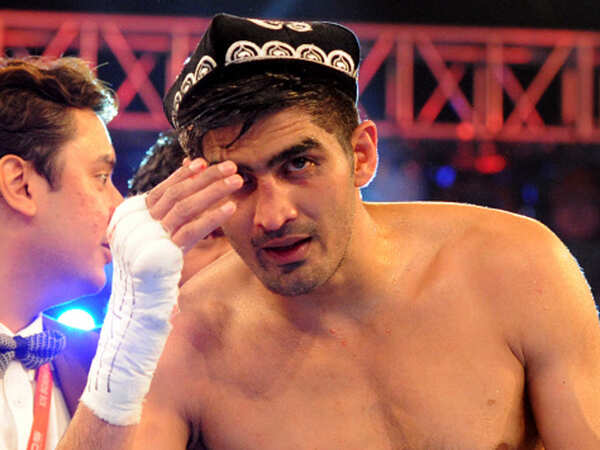 Vijender Singh continues his victory run