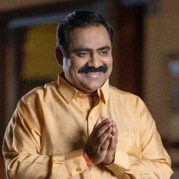 Picking MLAs for minister jobs to be a tightrope walk for Sena chief