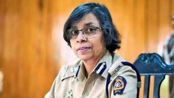 Rashmi Shukla phone tapping case to be tried by state legislature committee