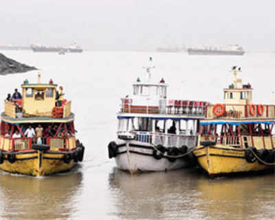 Forget Dal Lake, stay in a houseboat off the Gateway of India