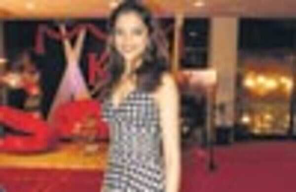 Deepika: Who watches hockey?