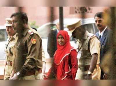 Chennai: Hadiya will continue studies under her Hindu name Akila Ashokan