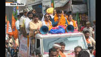 Manoj Tiwari holds ‘dhanyawad yatra’ in New Delhi 