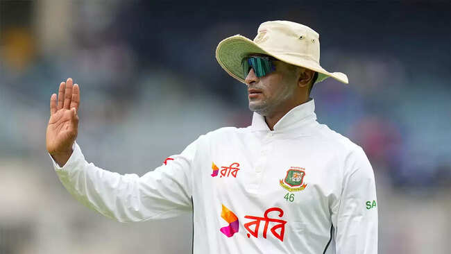 Murali Karthik reveals Shakib Al Hasan playing with discomfort on spinning finger, shoulder