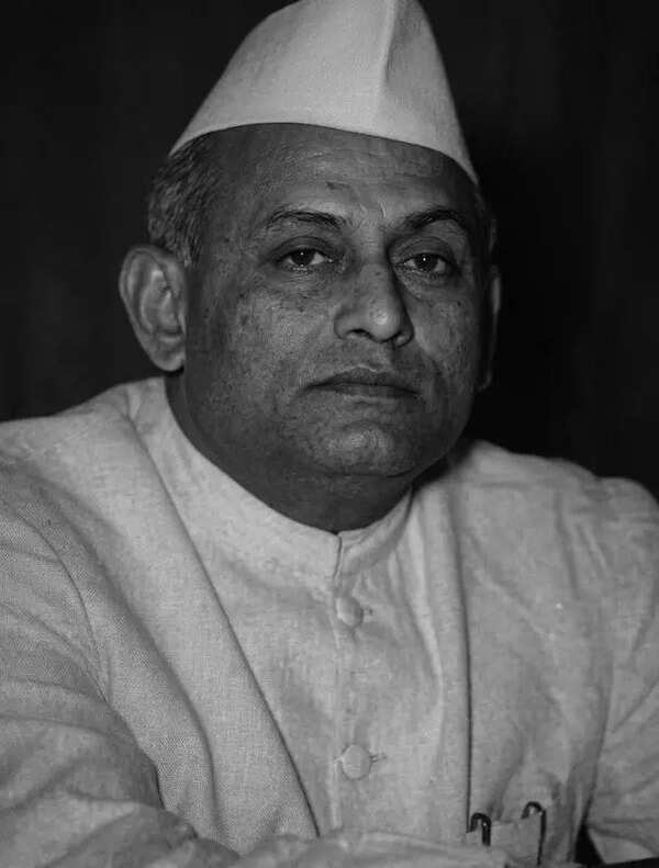 Ahmedabad sees 36 mayors in 76 yrs: First held post the longest