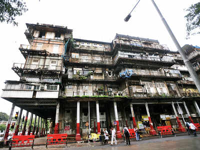 Esplanade Mansion: HC appoints committee to explore if it can be restored