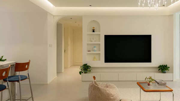 Best Big-Screen TVs for Living Rooms: 55-Inch & 65-Inch Options for You