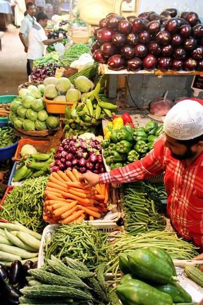 Log in and farmers will deliver veggies to doorstep