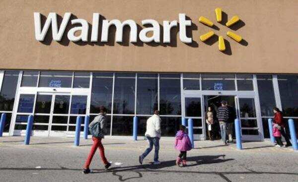 Walmart, Flipkart may gang up on Amazon