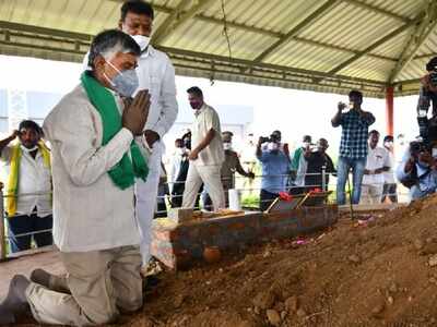 Chandrababu Naidu dares YS Jagan Mohan Reddy for referendum, vows to quit politics if people endorse three capitals plan