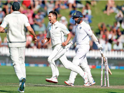 India need 39 more to make New Zealand bat