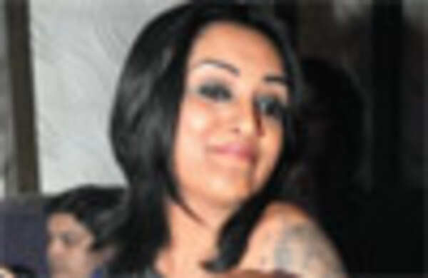 Dimple Ghosh the tattoo girl