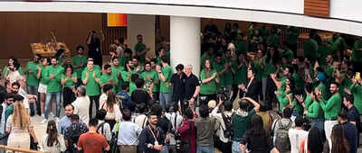 Delhi gets its first Apple store in Saket mall