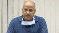 Delhi: Manish Sisodia requests Amit Shah to scrap LG’s order of Covid patients’ check up at quarantine centres 
