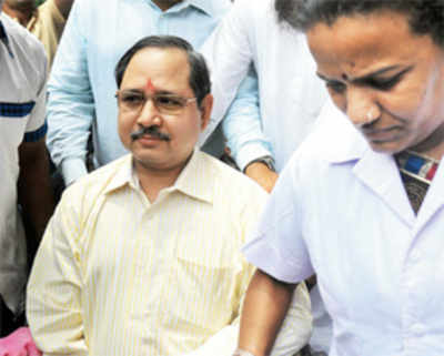 Your conduct makes you undeserving of bail, Supreme Court tells Pandey
