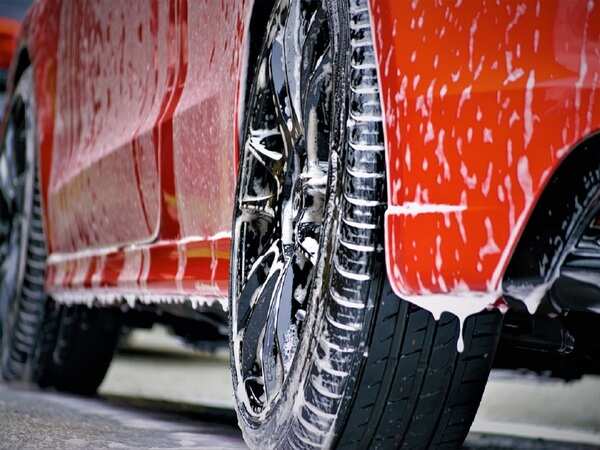 Car Shampoos, Waxes, And Polishes: Top Choices To Keep Your Car Clean And Shiny