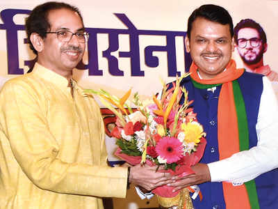 BJP-SENA faced with rebellion in 30 seats