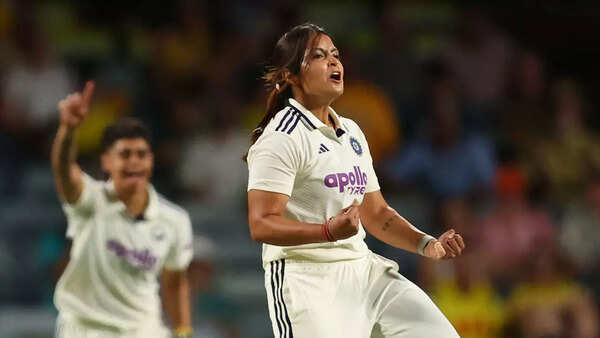 After a fine debut in Perth Test, Sayali Satghare eyes a spot in India Women's T20I team