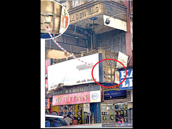 Old buildings a threat, Chennai Corporation plays blind