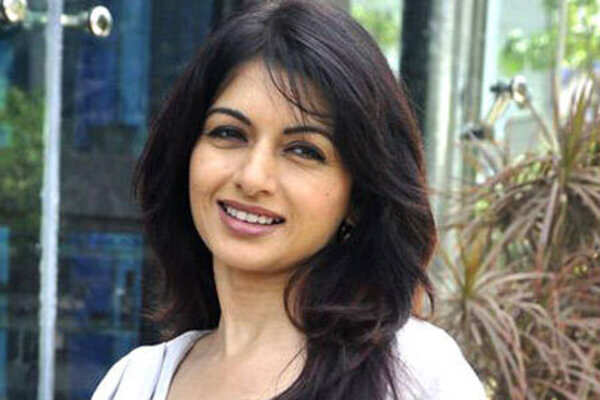 My love life blossomed in Hyd: Bhagyashree