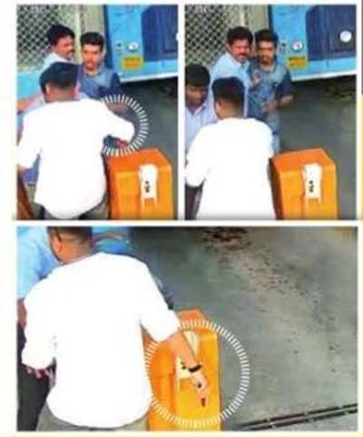 Businessman's son Rahul Rege, friend Paleshwar Chavan stab toll supervisor at Bandra Worli Sea Link