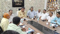 MP raps officials over frequent power cuts in Hazaribag