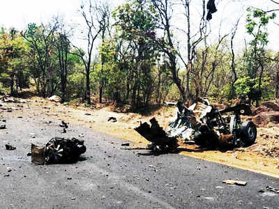 Maoists had deployed two teams near Gadchiroli blast site to kill survivors