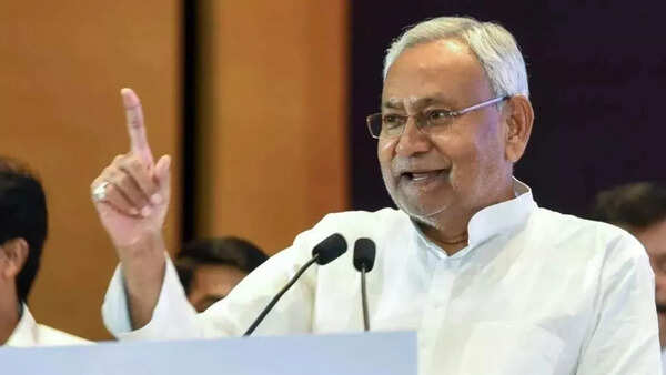 Nitish set to resign as CM, BJP to name its pick today