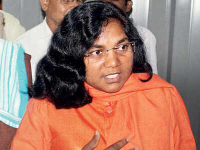 MP Savitribai quits BJP over ‘divisive politics