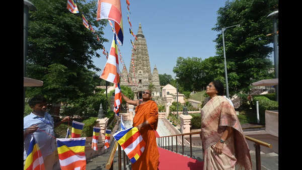 Grand preparations underway for Buddha Purnima in Bodh Gaya