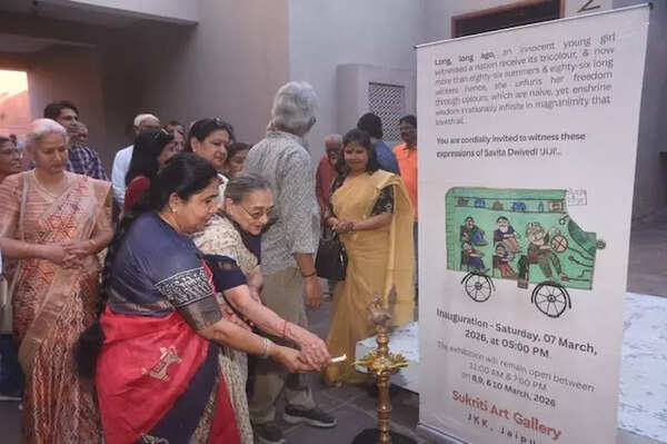 Age no bar: 87-year-old grandmother turns a painter