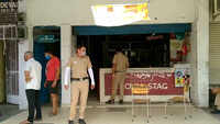 Chandigarh: Thieves loot liquor worth Rs 13 lakh 