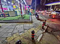 PMC deploys special squads to clear encroachments on footpath
