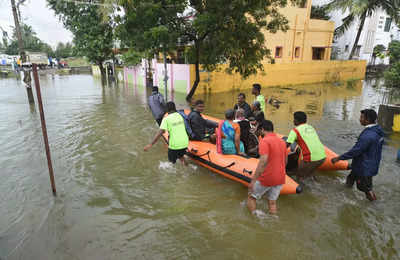 Tamil Nadu rain live updates: Nine shutters raised as water level touches 142 ft in Mullaperiyar dam