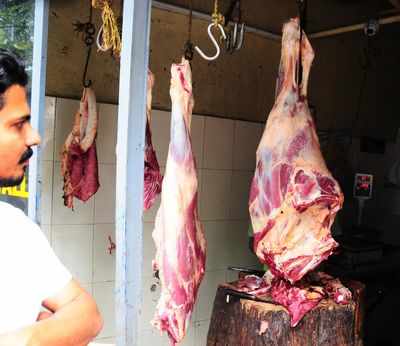 Thane: Police seize 3 tonnes of meat, say lab test confirms its beef