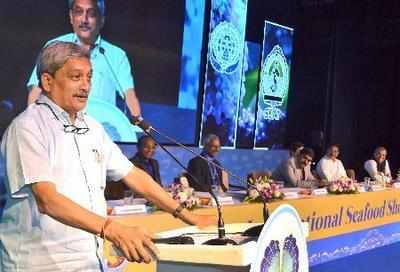 I've begun to fear as even girls have started drinking beer: Goa Chief Minister Manohar Parrikar