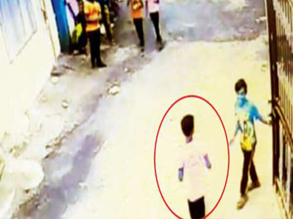 Girl, 10, alleges 13-year-old molested her