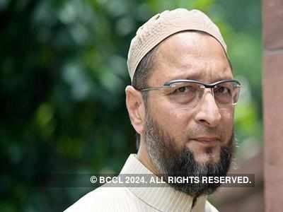 Red Fort too was built by ‘Traitors’ says angry Asaduddin Owaisi